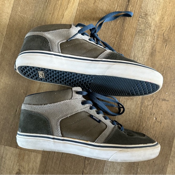 Vans Mens Ellis Mid Two Tone Skate Sneakers - Picture 4 of 12